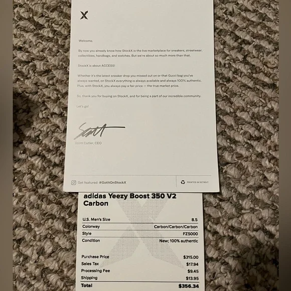 adidas Yeezy Boost 350 V2 Carbon - Picture 9 of 14